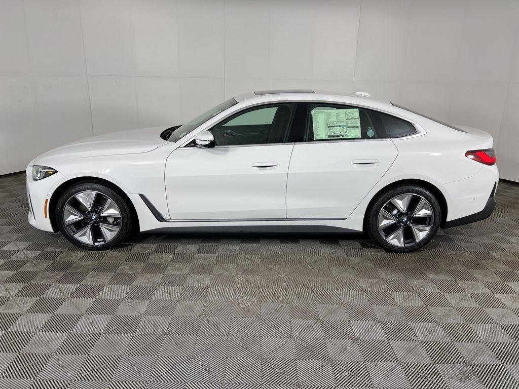 2026 BMW i4 40 - Photo 4