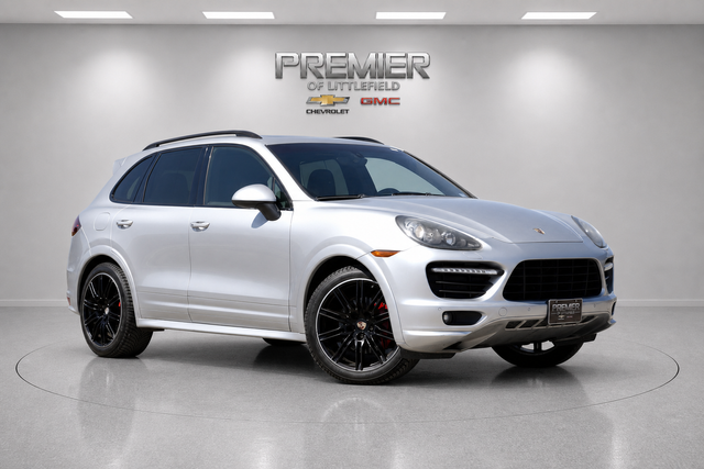 2014 Porsche Cayenne GTS
