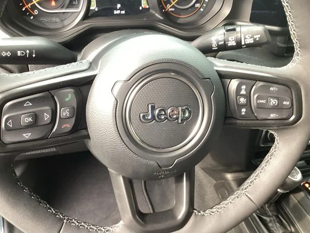 Used 2026 Anvil Clearcoat Jeep Sport S image 12