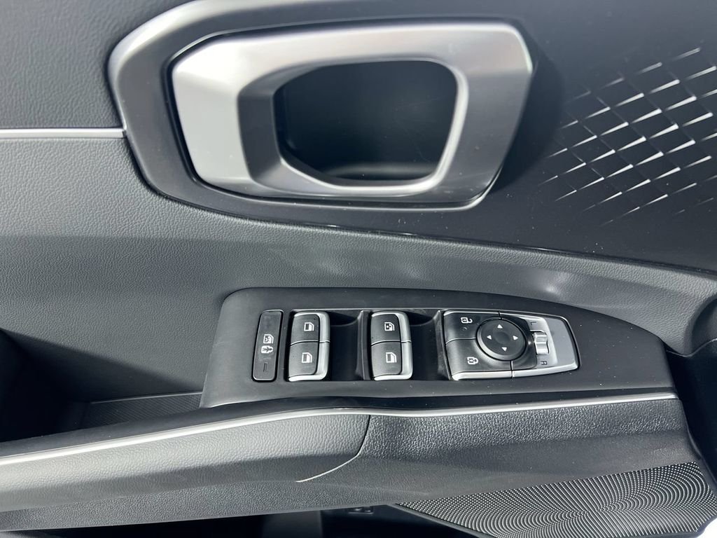 New 2026 Glacial White Pearl Kia S image 14