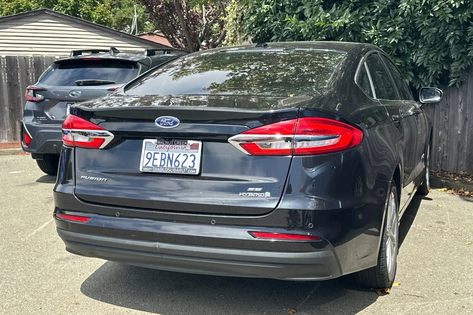 Used 2019 Black Ford SE image 5