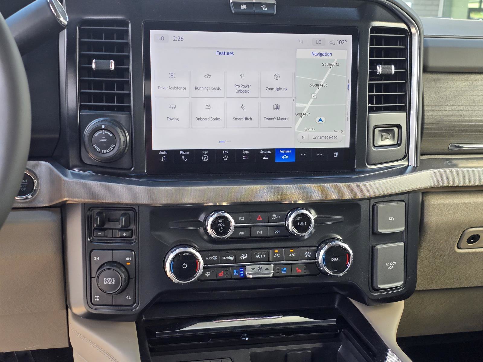 New 2026 Agate Black Metallic FORD F-350® Platinum® image 22