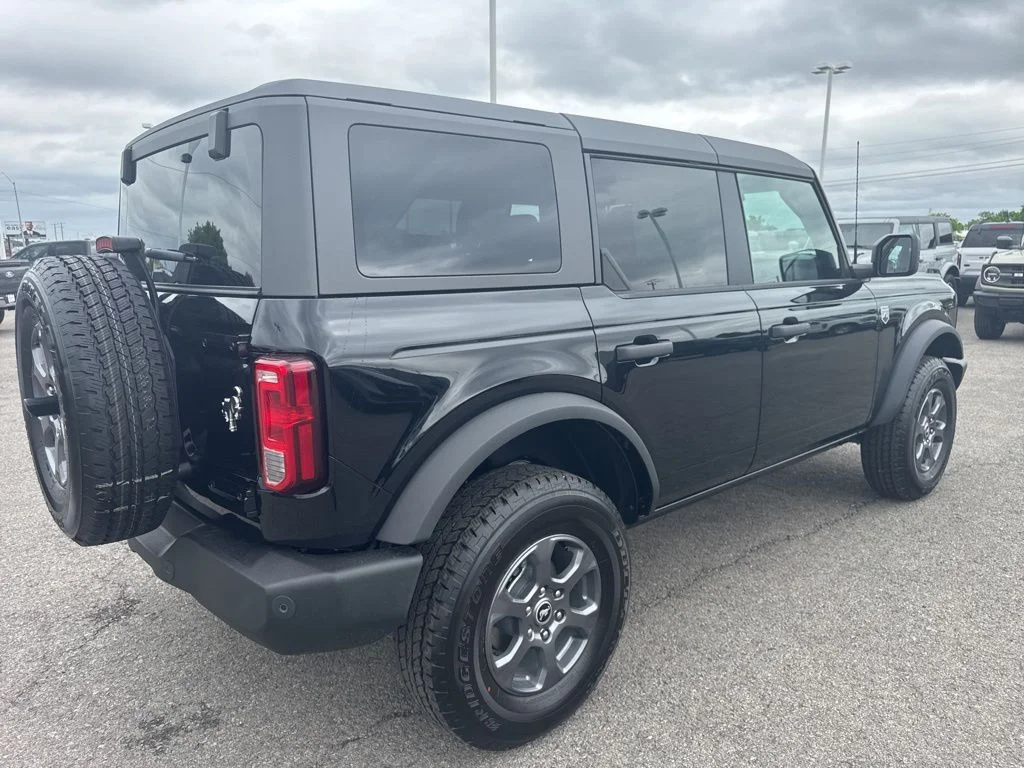 New 2026 Shadow Black Ford Big Bend image 16
