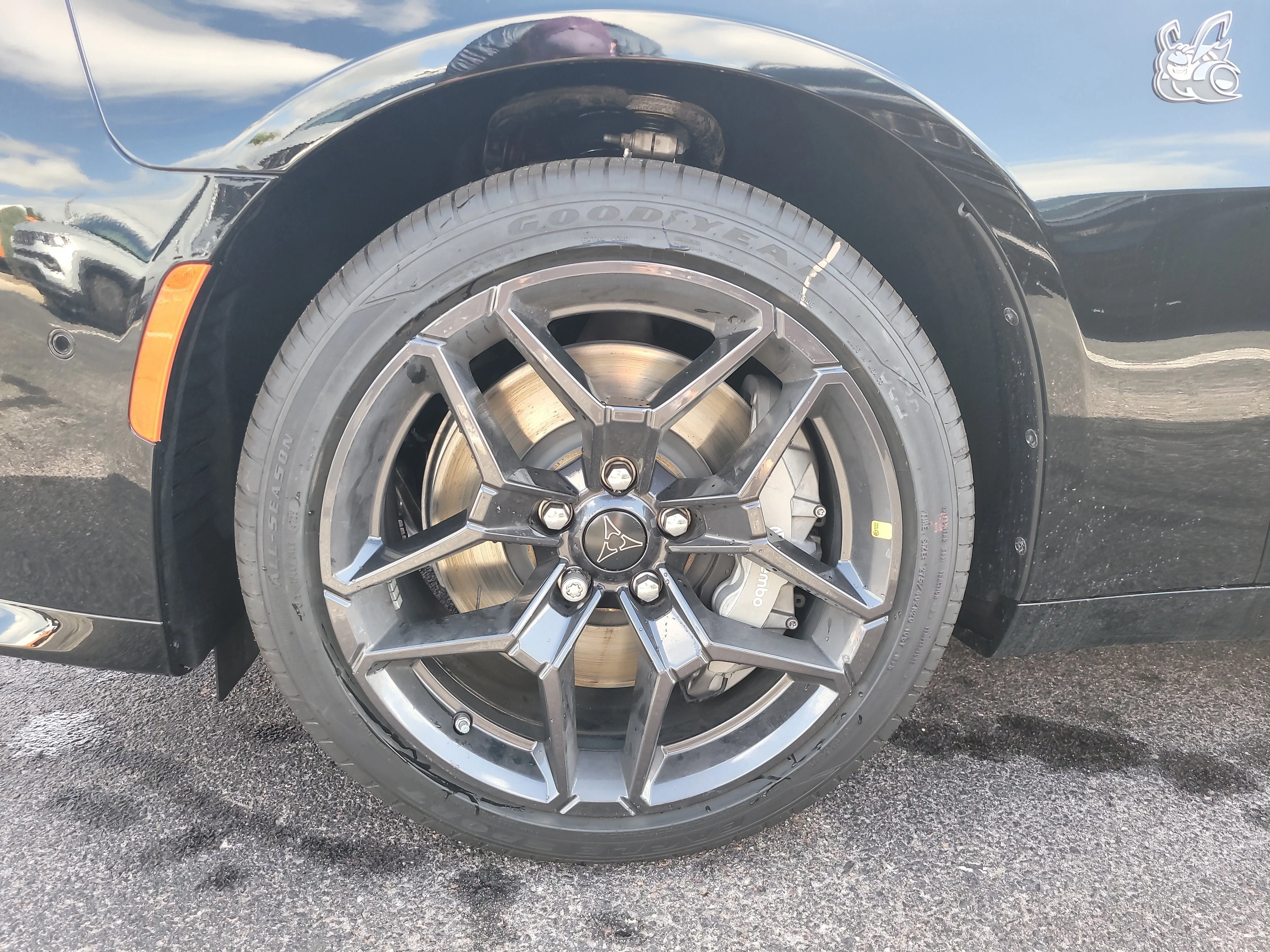 New 2026 Diamond Black Crystal Pearlcoat Dodge Scat Pack image 10