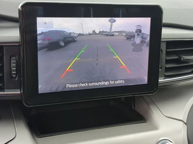 Used 2021 Gray Ford XLT image 22