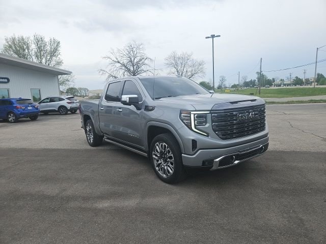 Used 2024 Silver GMC Denali Ultimate image 4