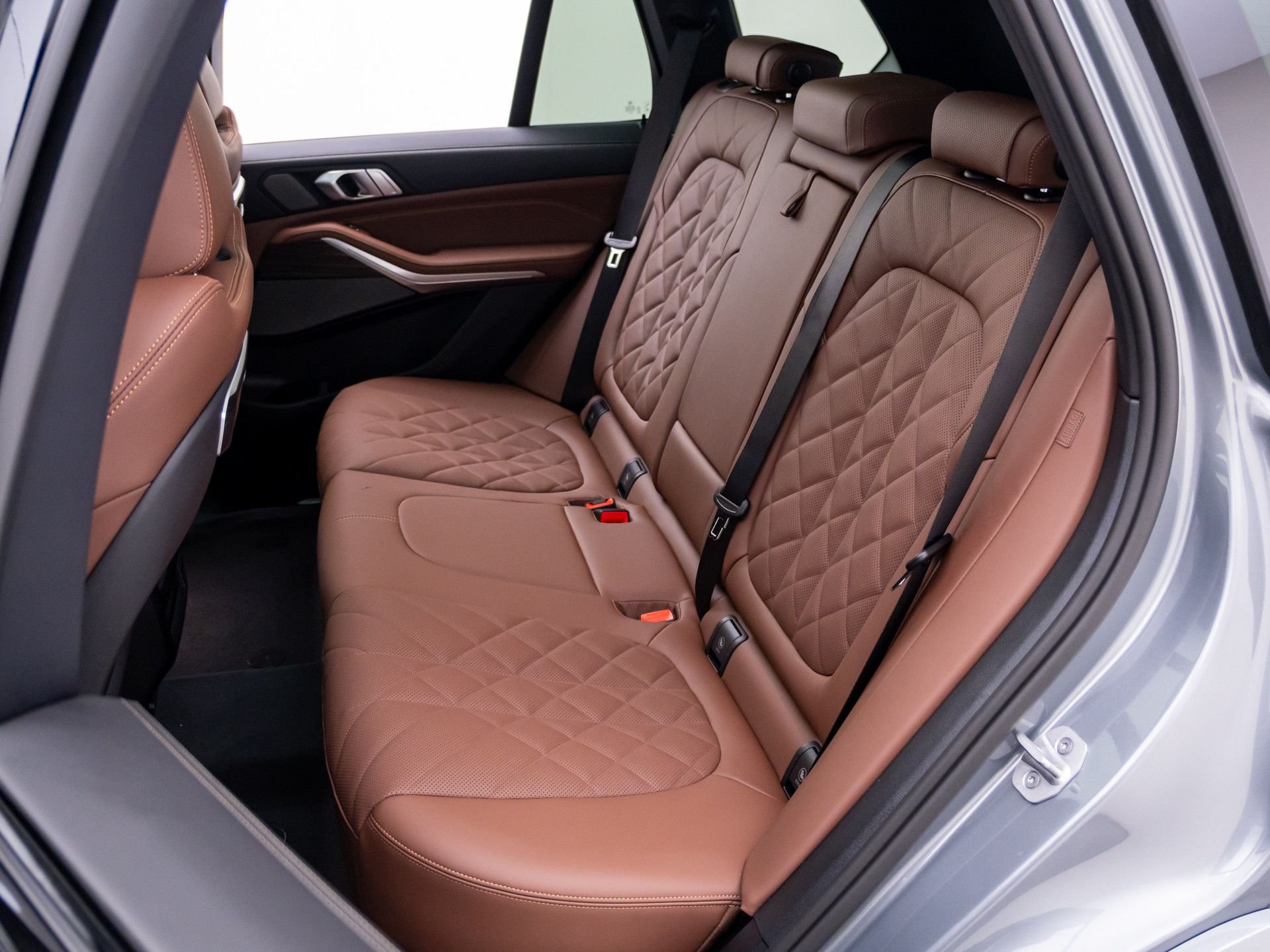 New 2026 Skyscraper Grey Metallic BMW xDrive40i image 18