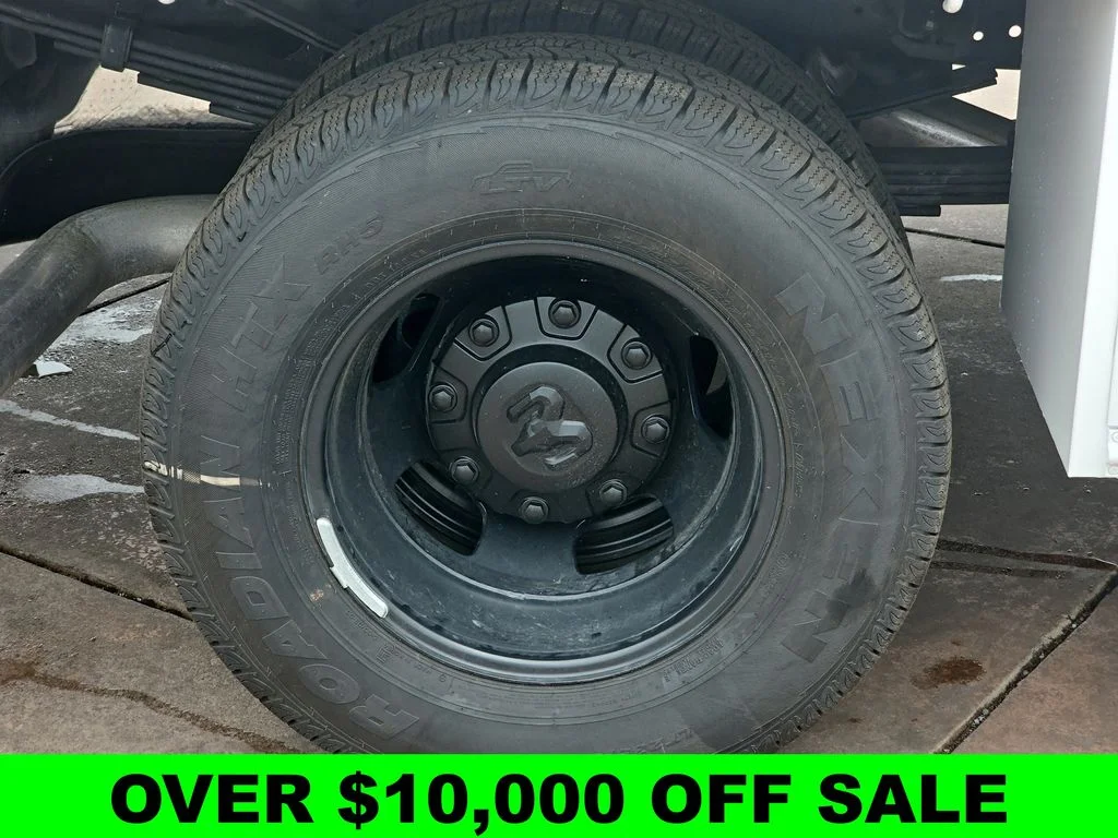 2025 RAM 3500 Chassis Tradesman - Photo 38