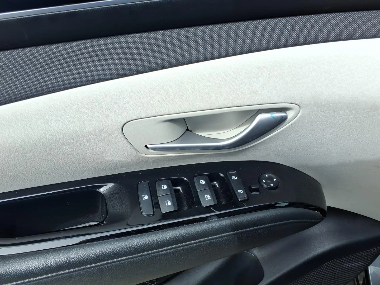 Used 2024 Dark Gray Metallic Hyundai Limited image 16