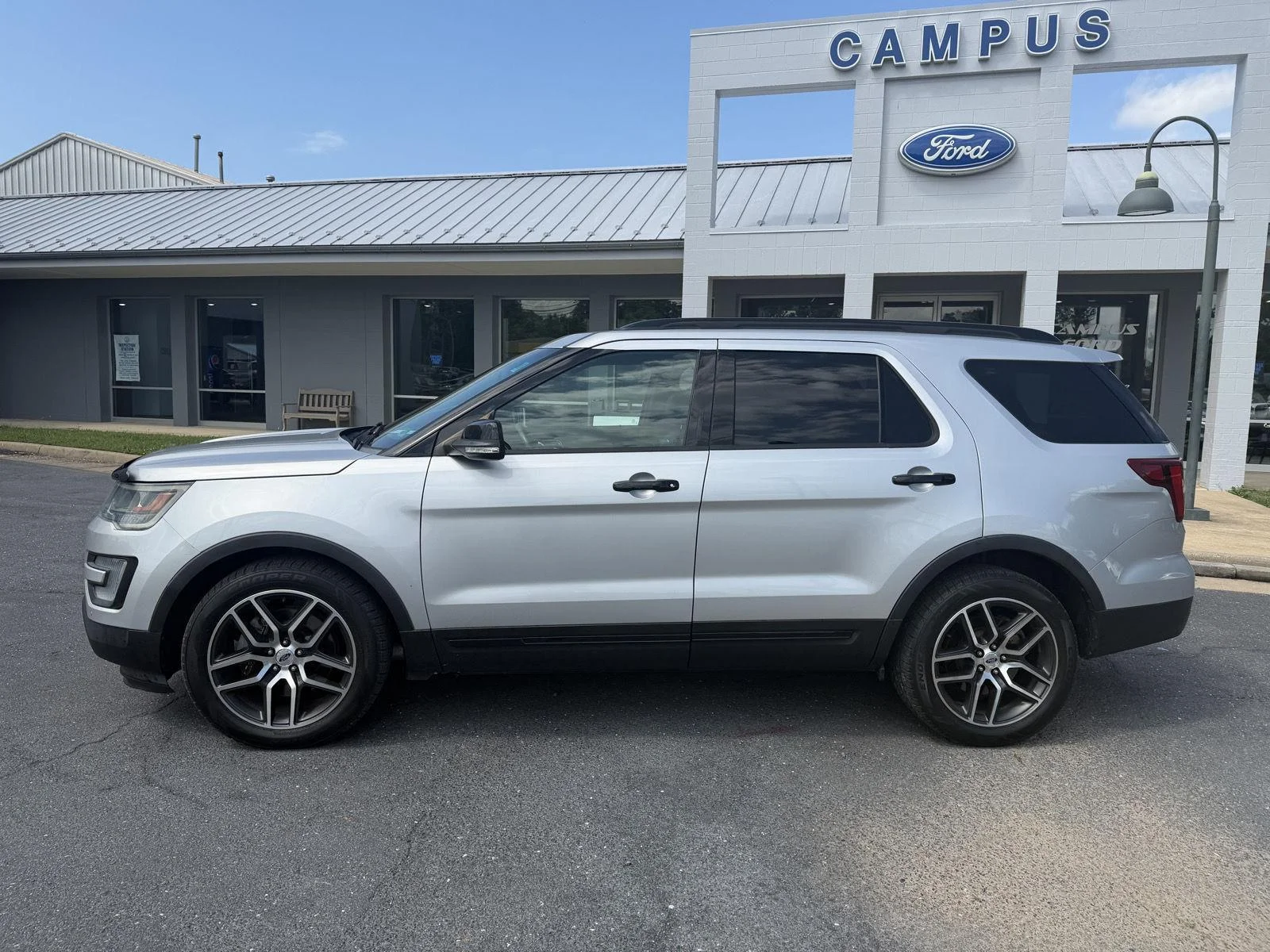 Used 2016 Ingot Silver Ford Sport image 2