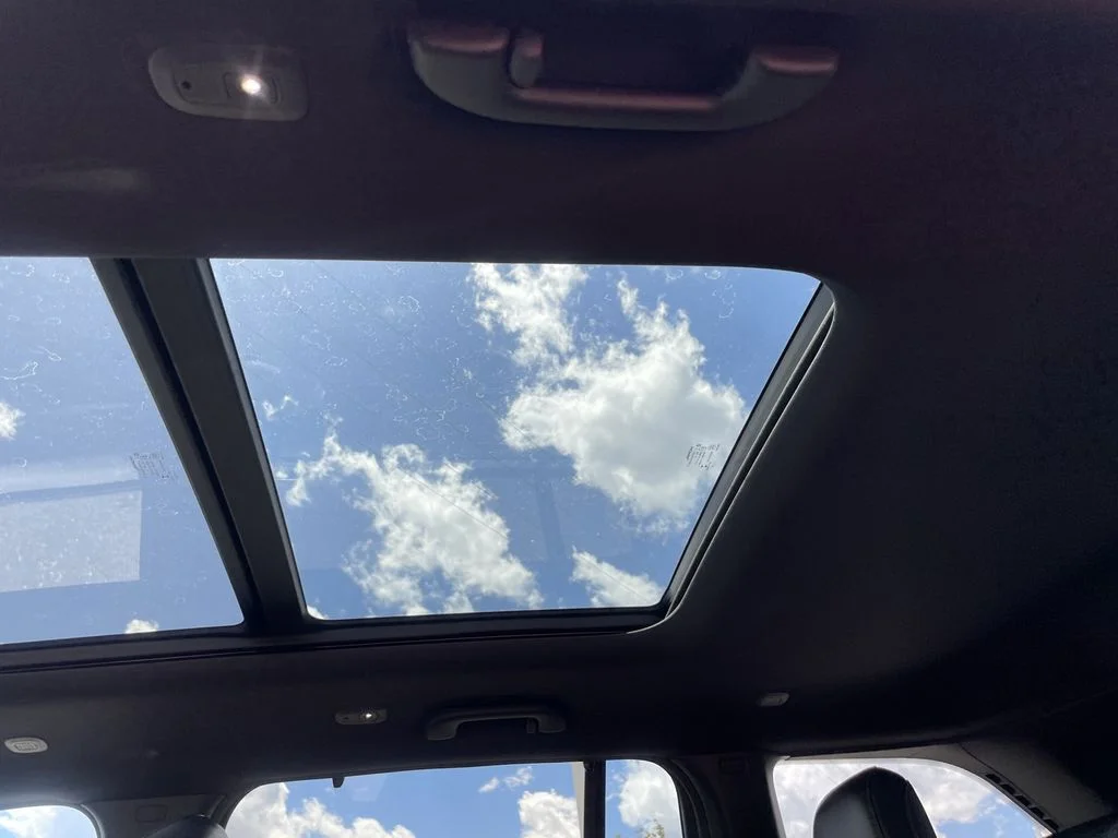 Used 2022 Silver Zynith Jeep Trailhawk image 26