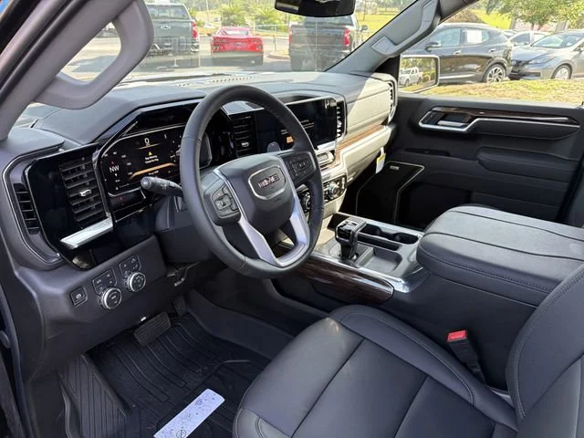 New 2026 Onyx Black GMC Elevation image 18