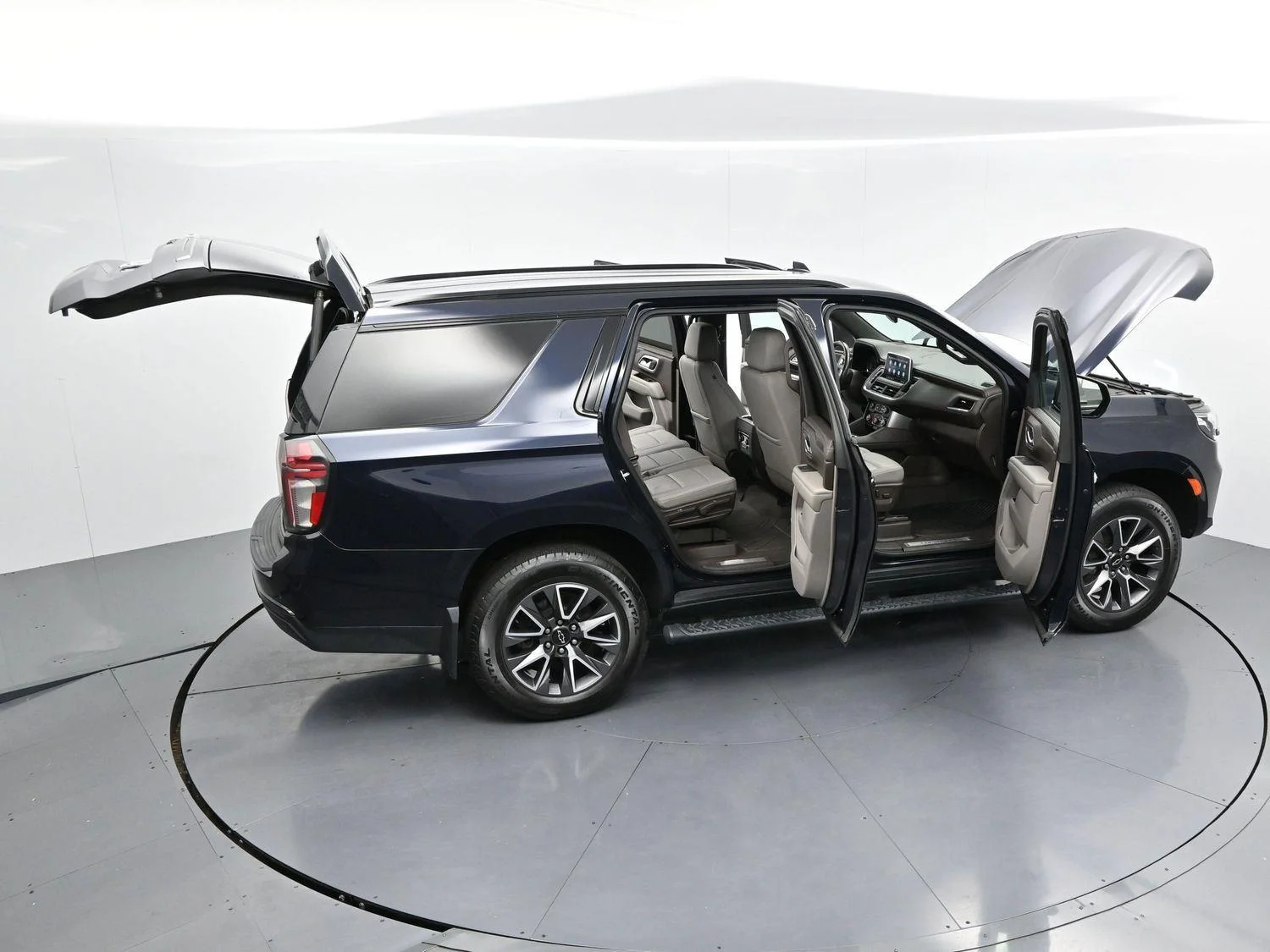 Used 2021 MIDNIGHT BLUE METALLIC Chevrolet Z71 image 47