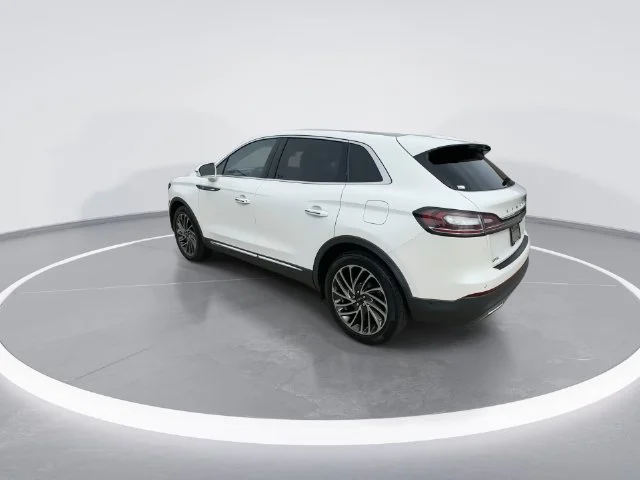 Used 2020 White Lincoln Reserve image 5