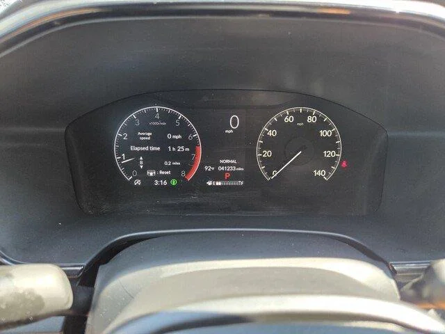 Certified Used 2024 Urban Gray Pearl Honda LX image 15
