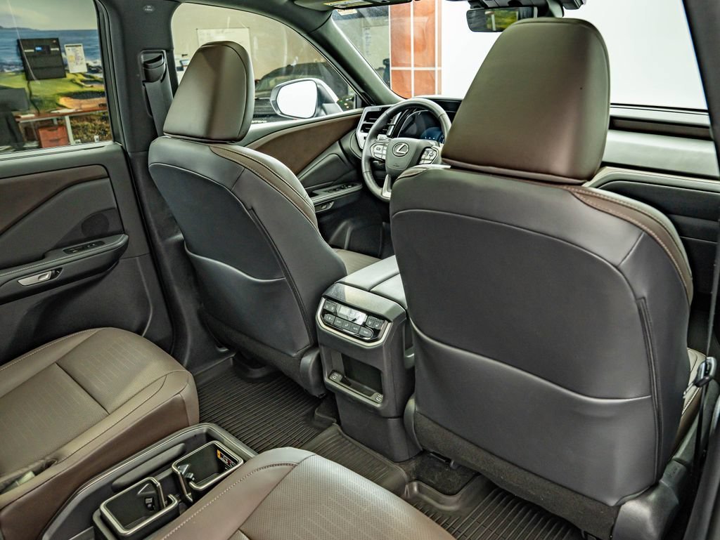 Used 2026 Pearl Lexus 350 Premium image 37