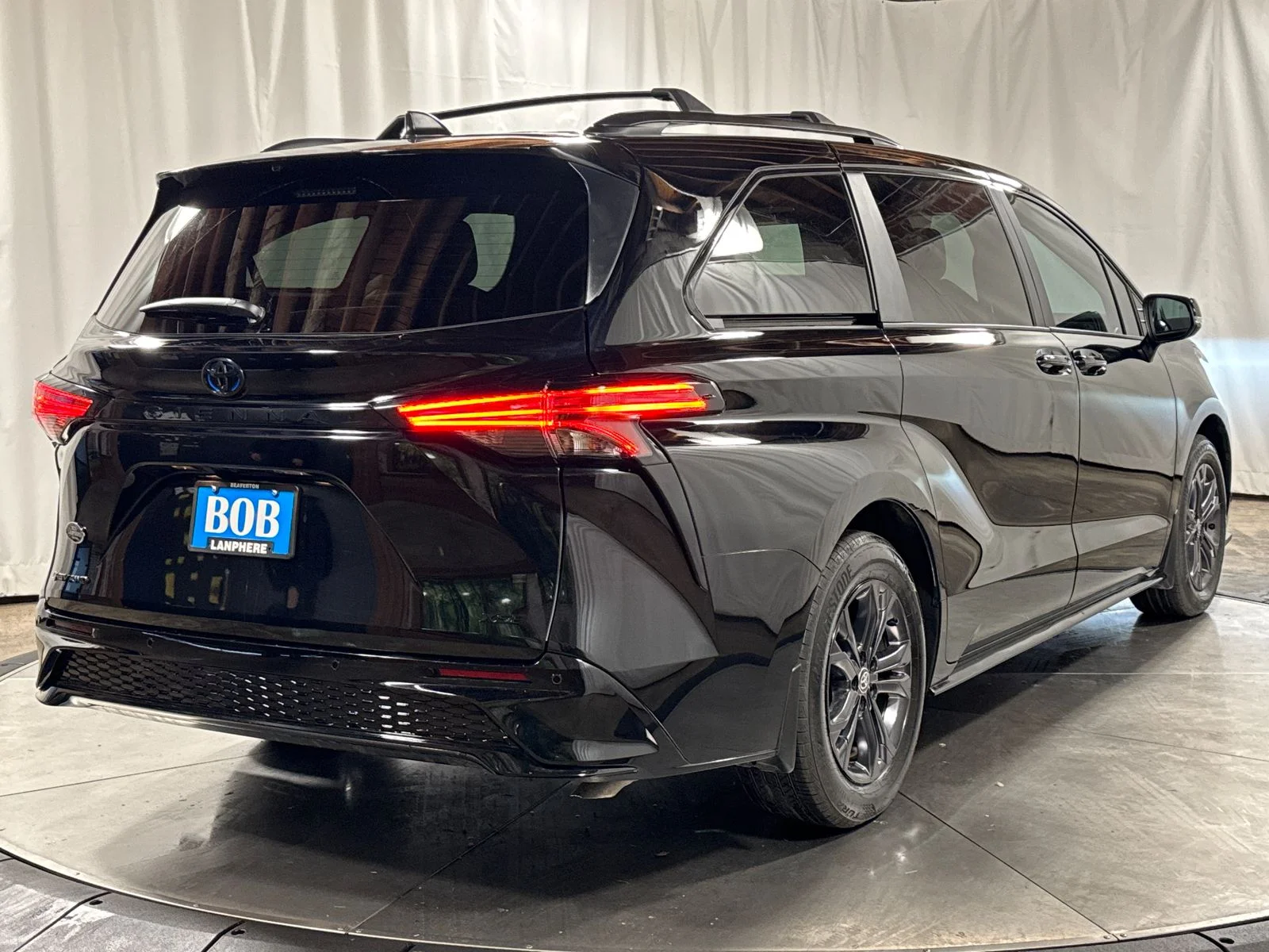 Used 2025 Midnight Black Metallic Toyota XSE 7 Passenger image 10