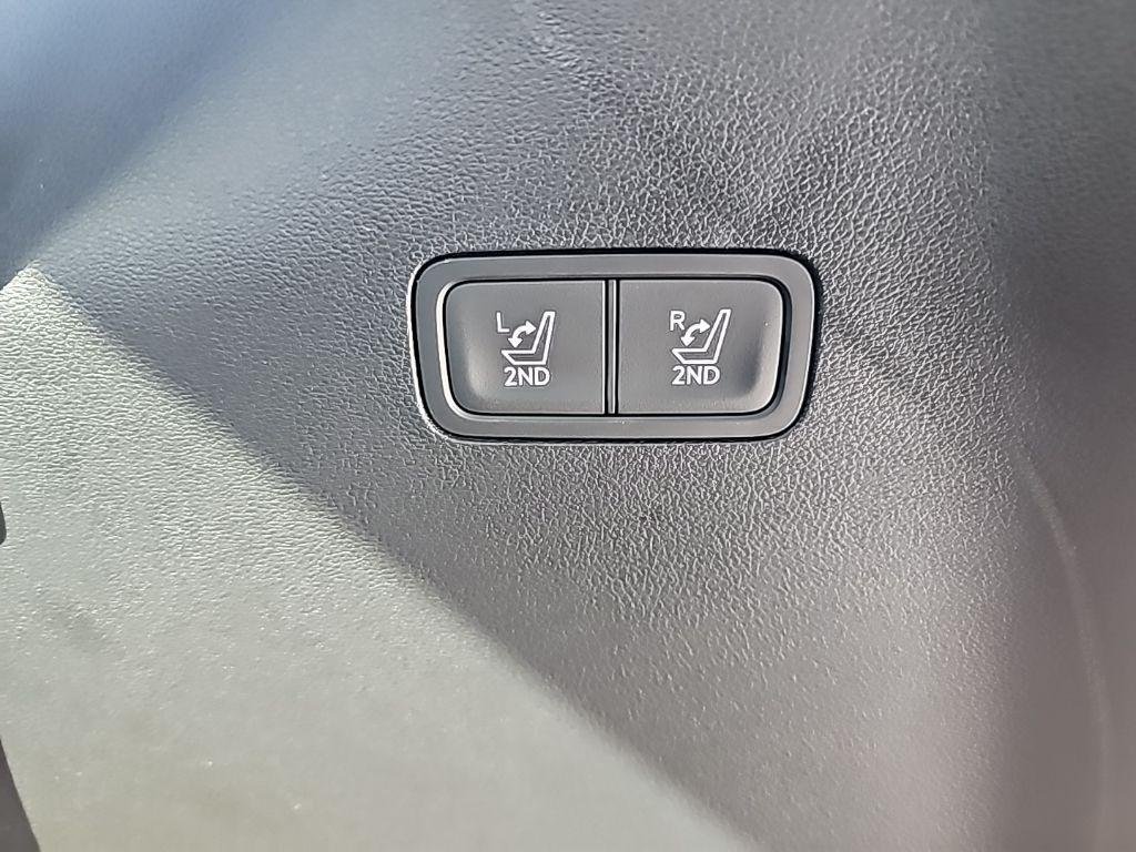 2026 Hyundai Santa Fe Limited - Photo 47