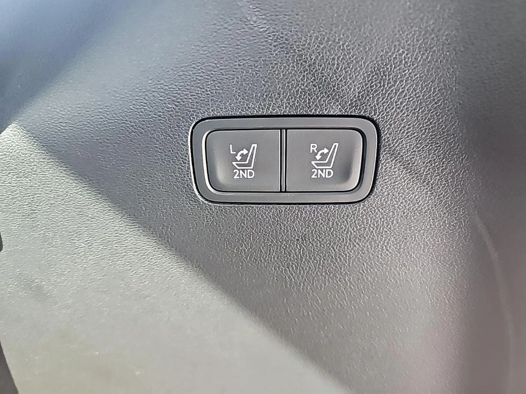 2026 Hyundai Santa Fe Limited - Photo 47