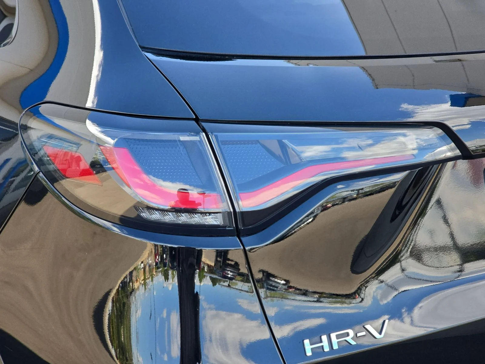 2024 Honda HR-V EX-L - Photo 34