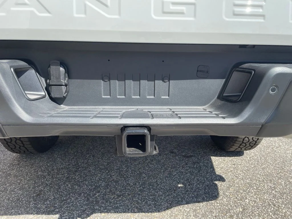 New 2026 AVALANCHE Ford XLT image 15