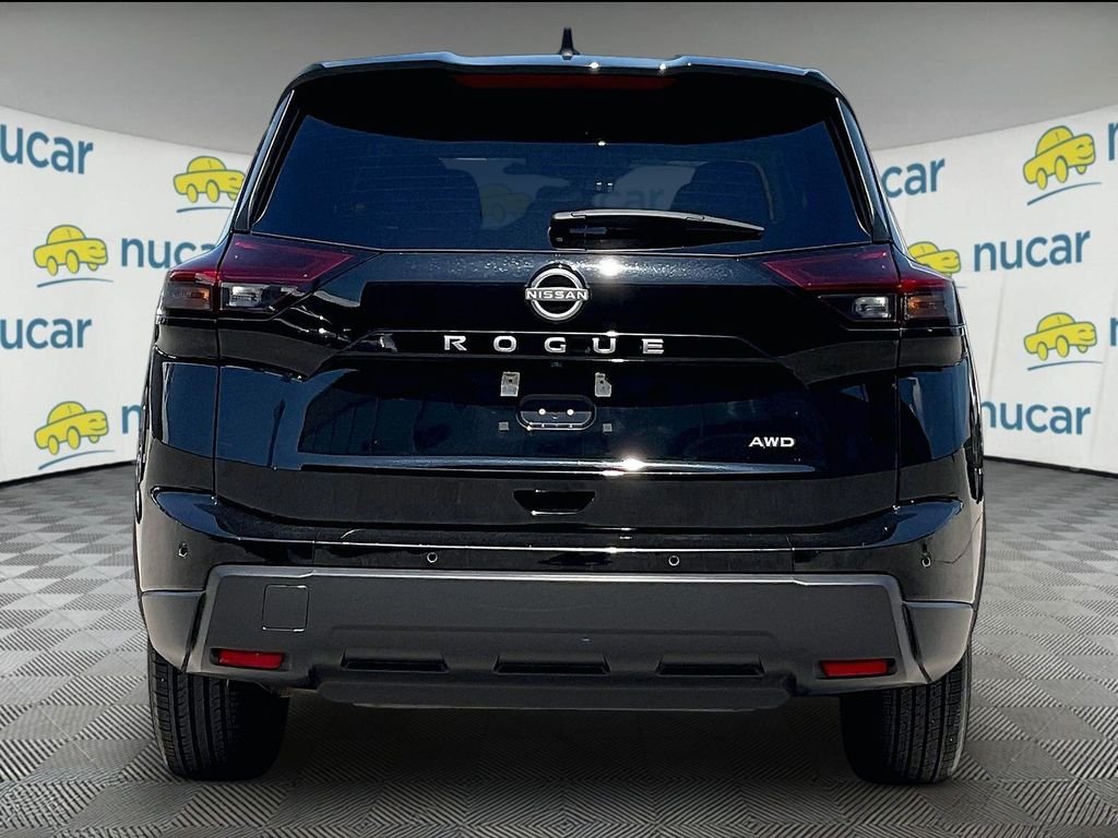Certified Used 2024 Black Nissan S image 5