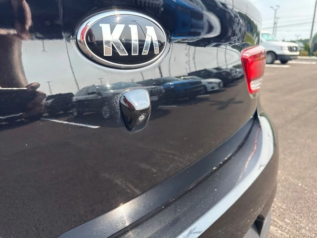 Used 2020 Black Kia LX image 10