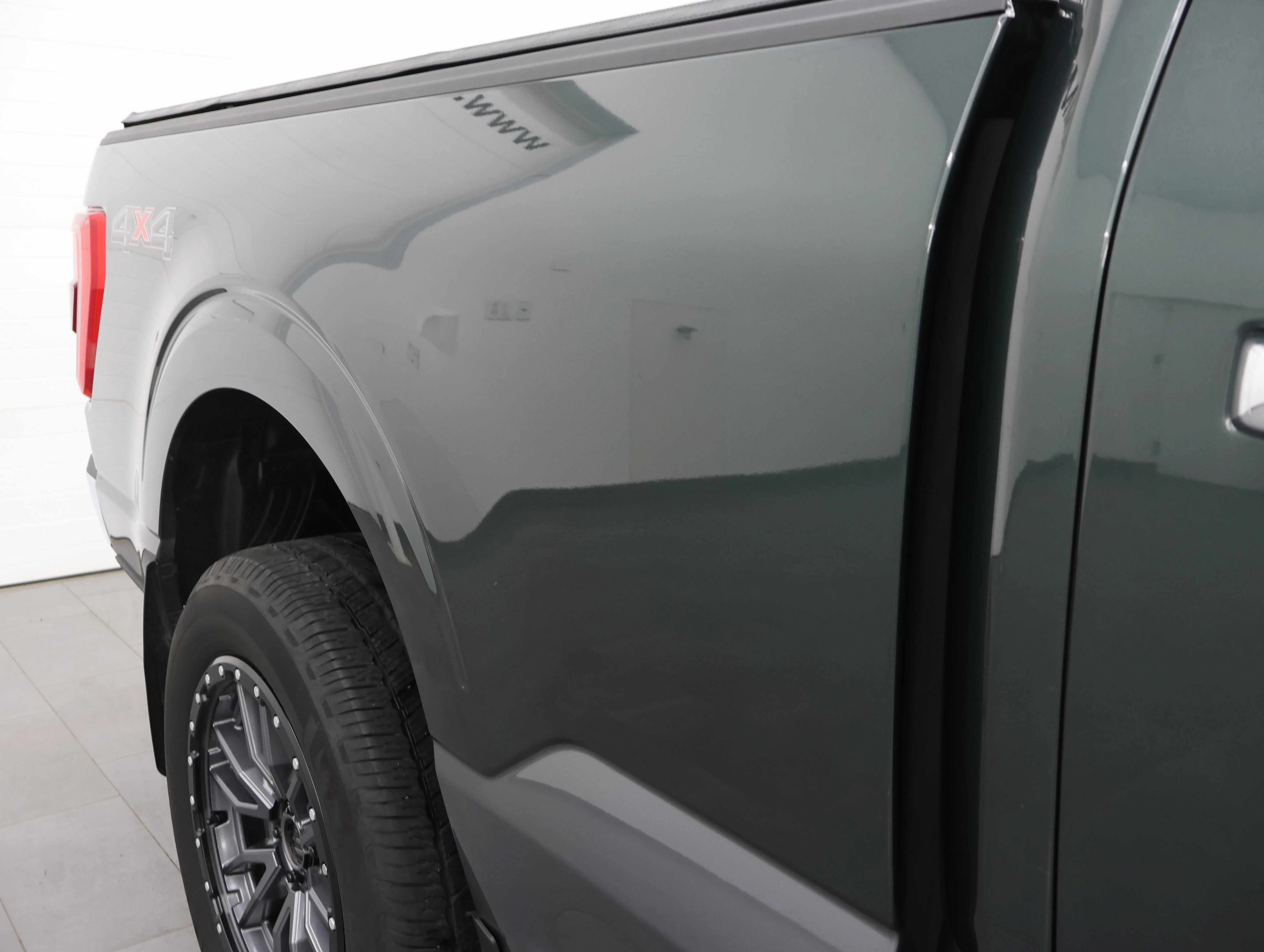 Used 2021 Guard Metallic Ford XLT image 29