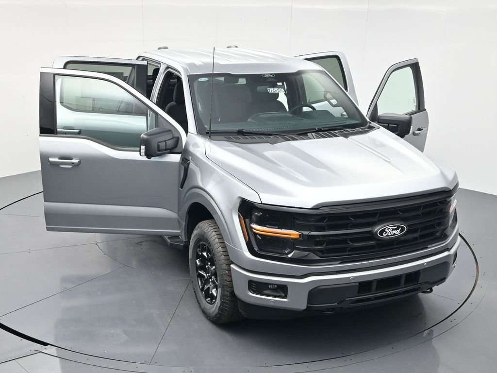 New 2026 Iconic Silver Metallic Ford XLT image 46