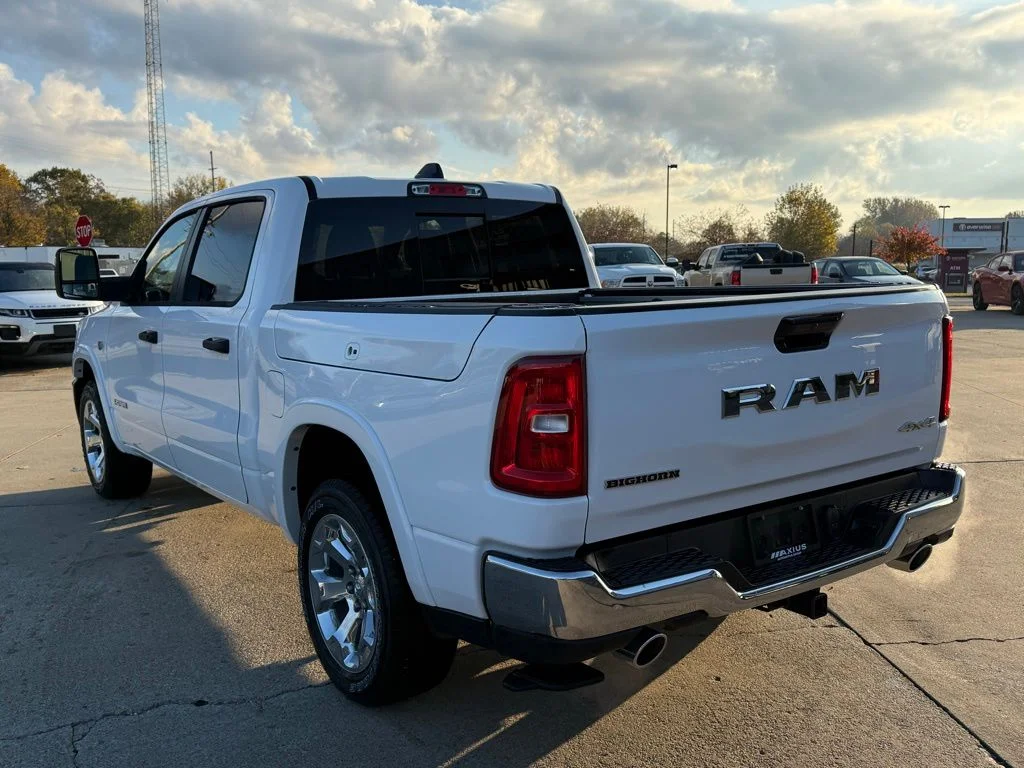 New 2026 Bright White Clear-Coat Exterior Paint RAM Big Horn/Lone Star image 5