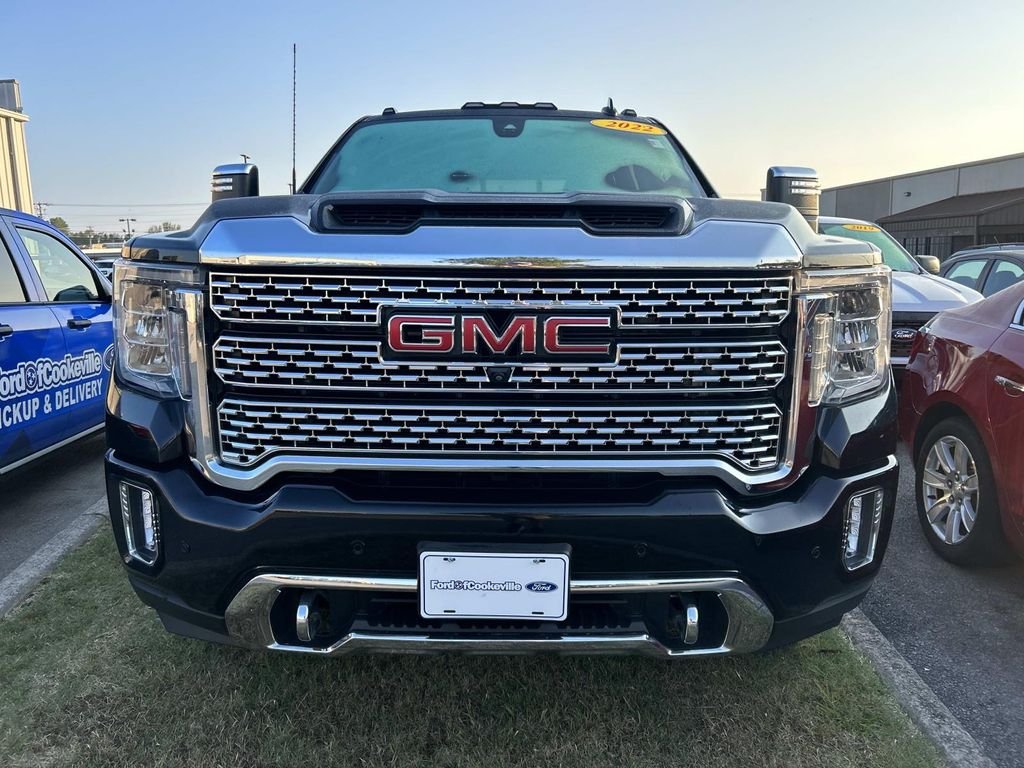 Used 2022 Ebony Twilight Metallic GMC Denali image 6
