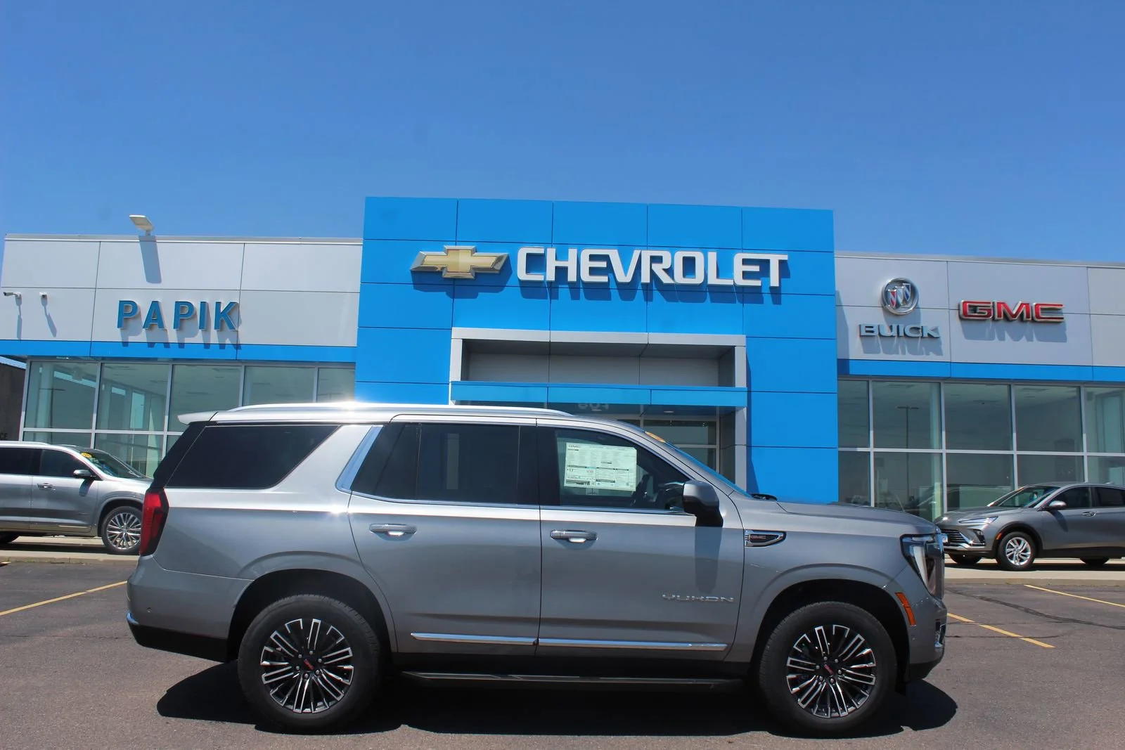 2026 GMC Yukon 4WD Elevation's photo