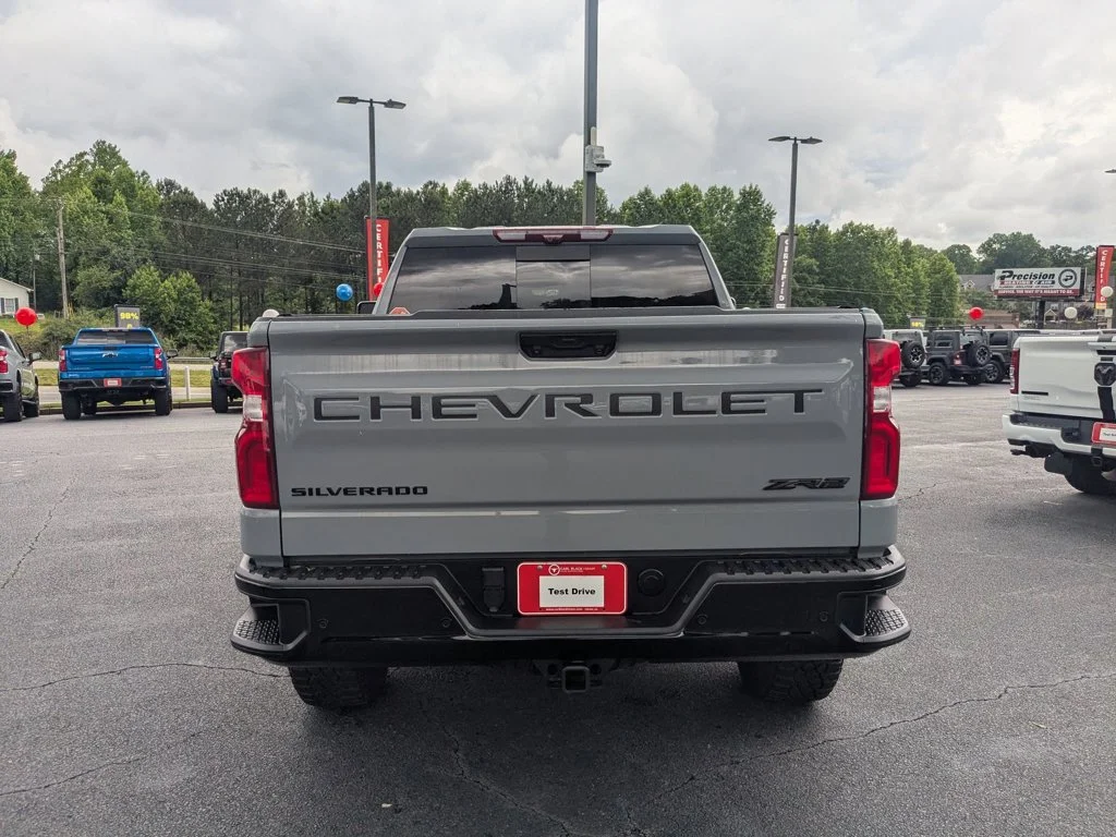 Used 2024 Slate Gray Metallic Chevrolet ZR2 image 6