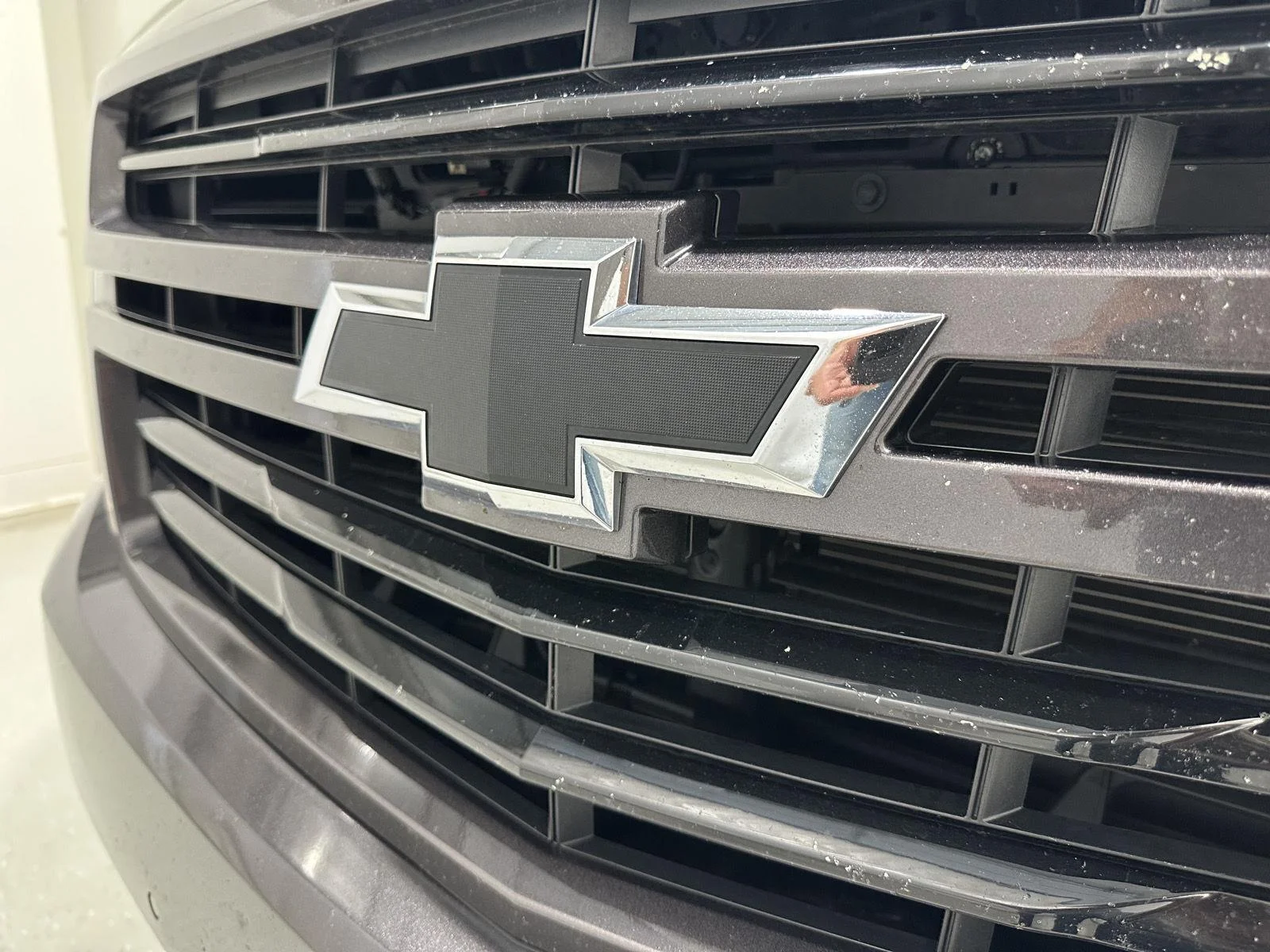 Used 2018 TUNGSTEN METALLIC Chevrolet Premier image 30