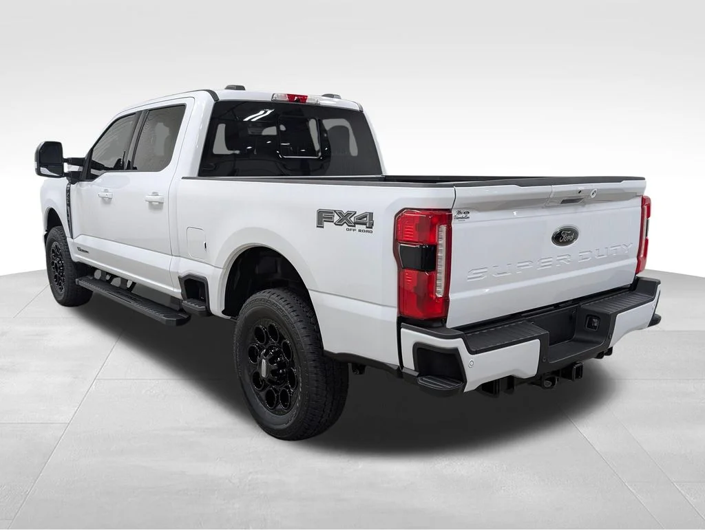 New 2026 Oxford White Ford F-250® Lariat® image 33
