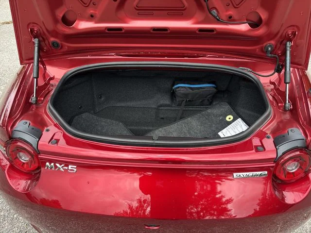 Used 2025 Red Mazda Grand Touring image 25