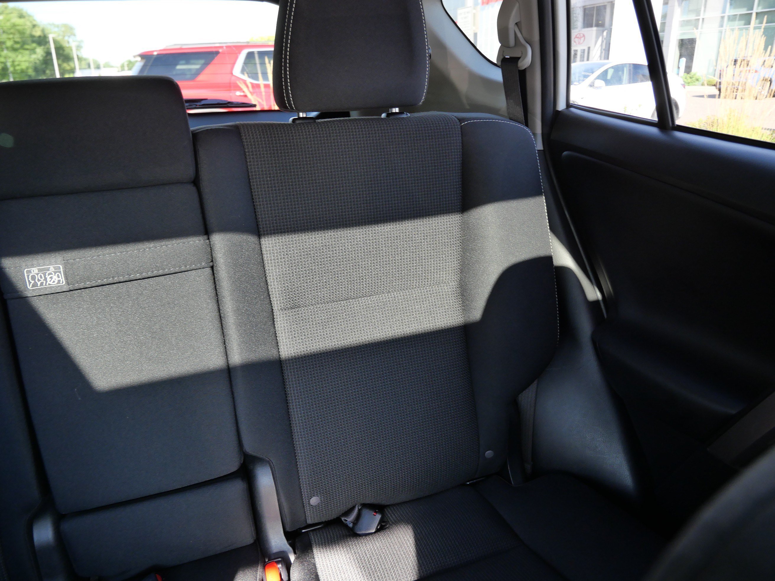 Certified Used 2018 Super White Toyota Hybrid XLE image 14