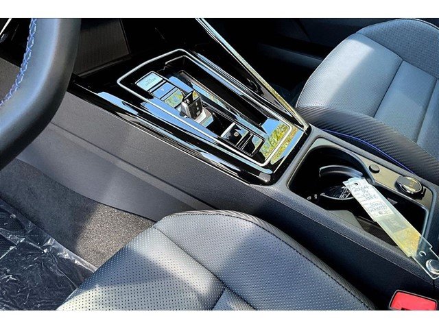 New 2026 Graphite Gray Metallic Volkswagen 2.0T image 19
