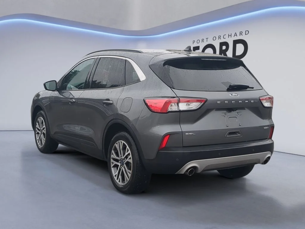 Used 2021 Gray Ford SEL image 5