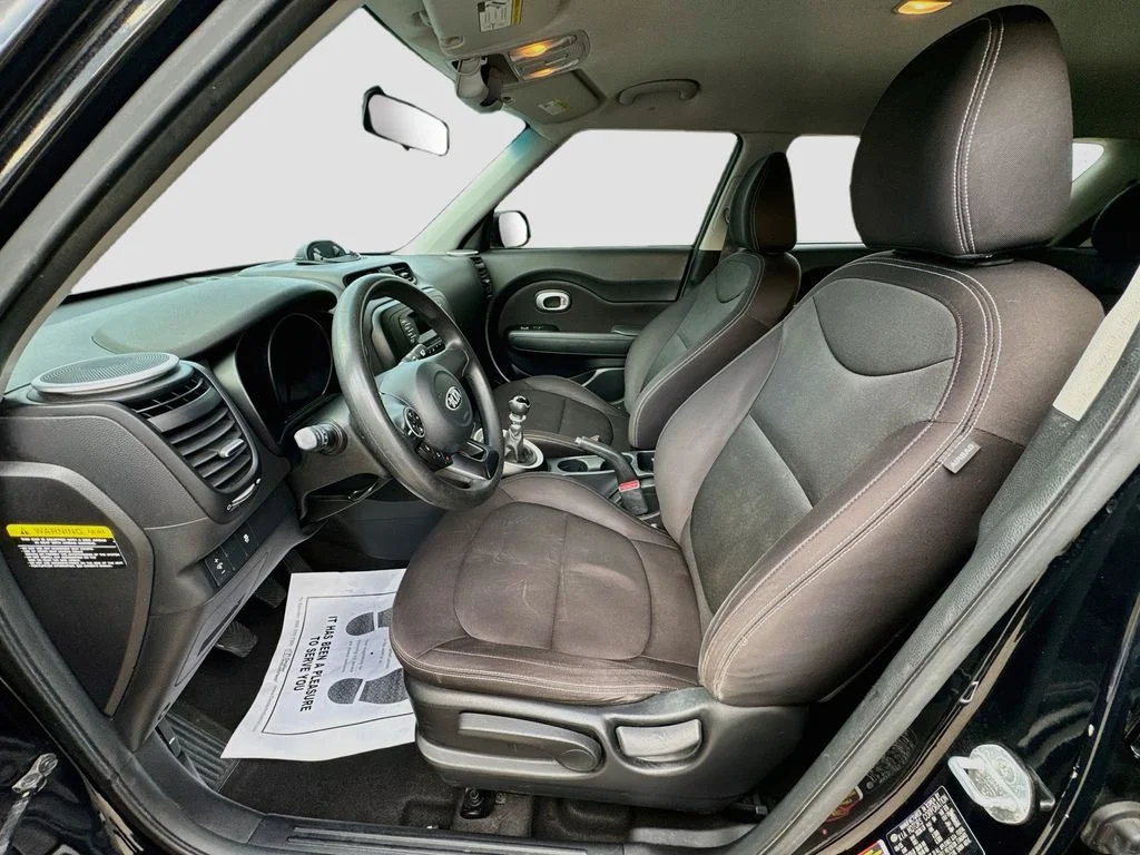 Used 2016 Black Kia Base image 22