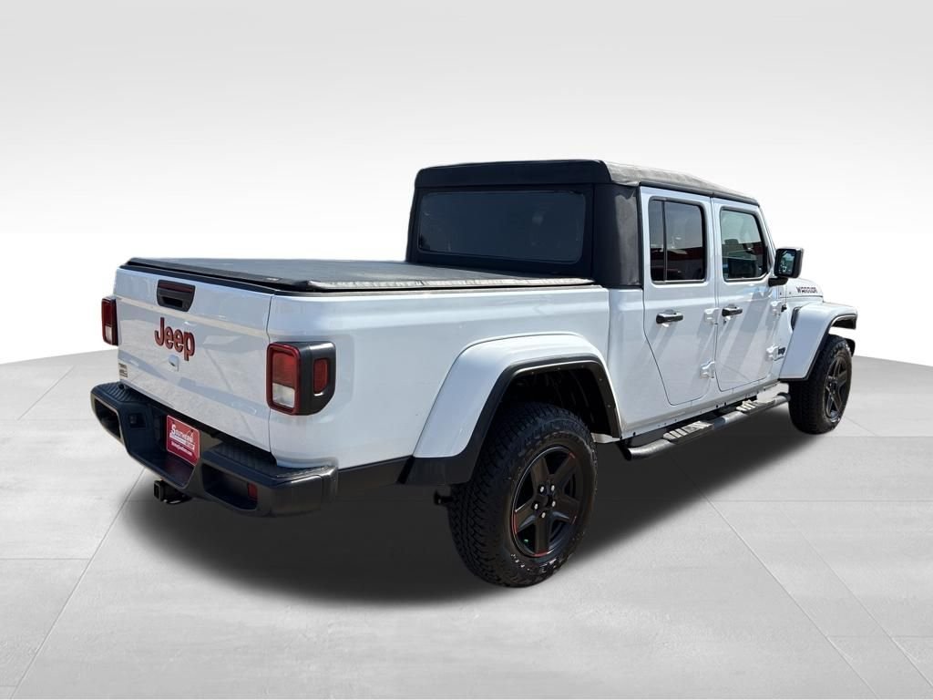 Used 2022 White Jeep Sport image 5