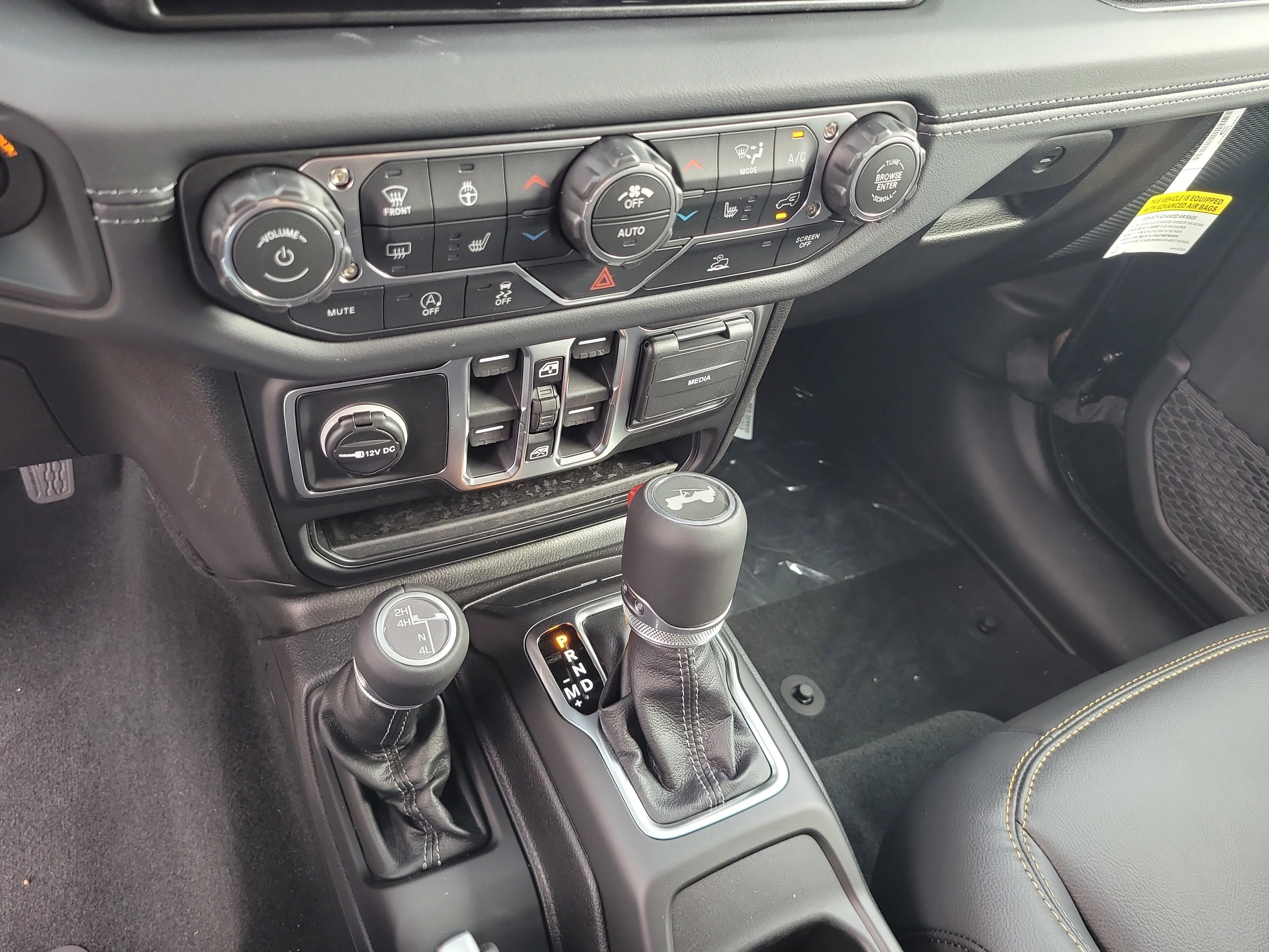 New 2026 Black Clearcoat Jeep Sahara image 17