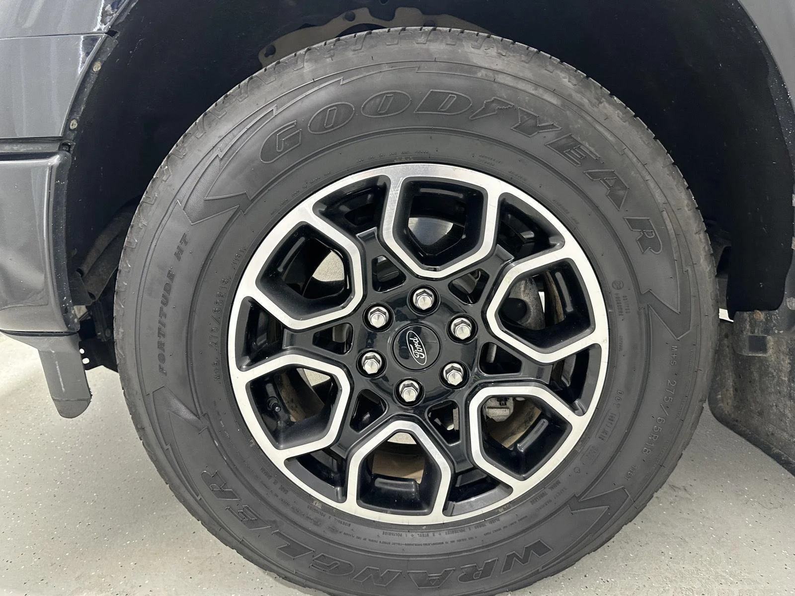 Used 2021 Agate Black Metallic Ford XL image 31