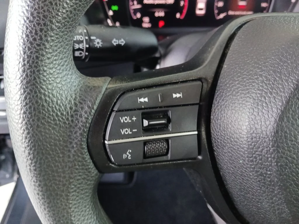 Used 2023 Gray Honda EX image 32