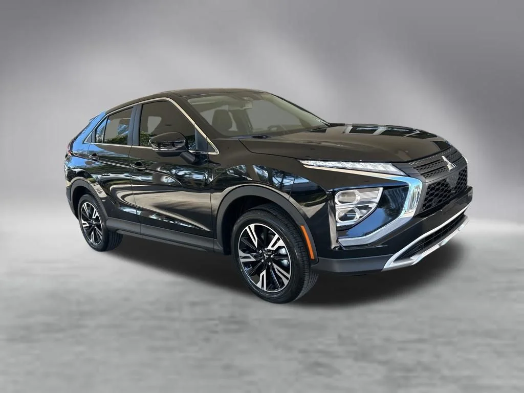 New 2026 Black Mitsubishi SE image 2