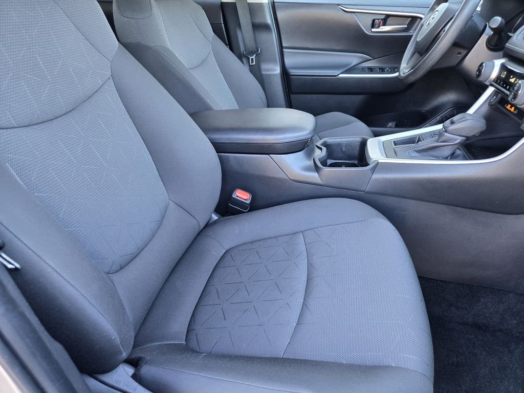 Used 2024 Silver Toyota XLE image 9