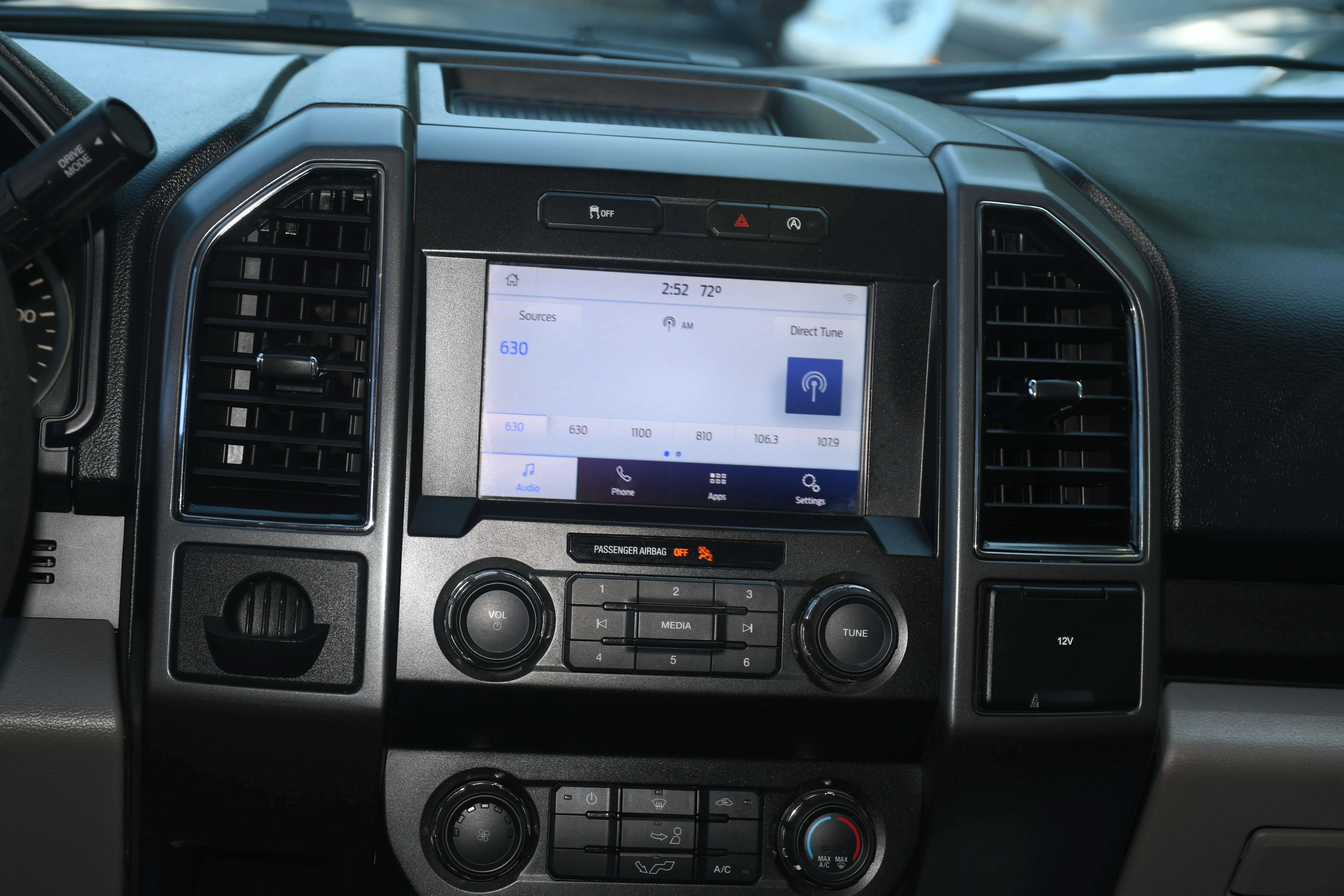 Used 2020 Red Ford XLT image 15