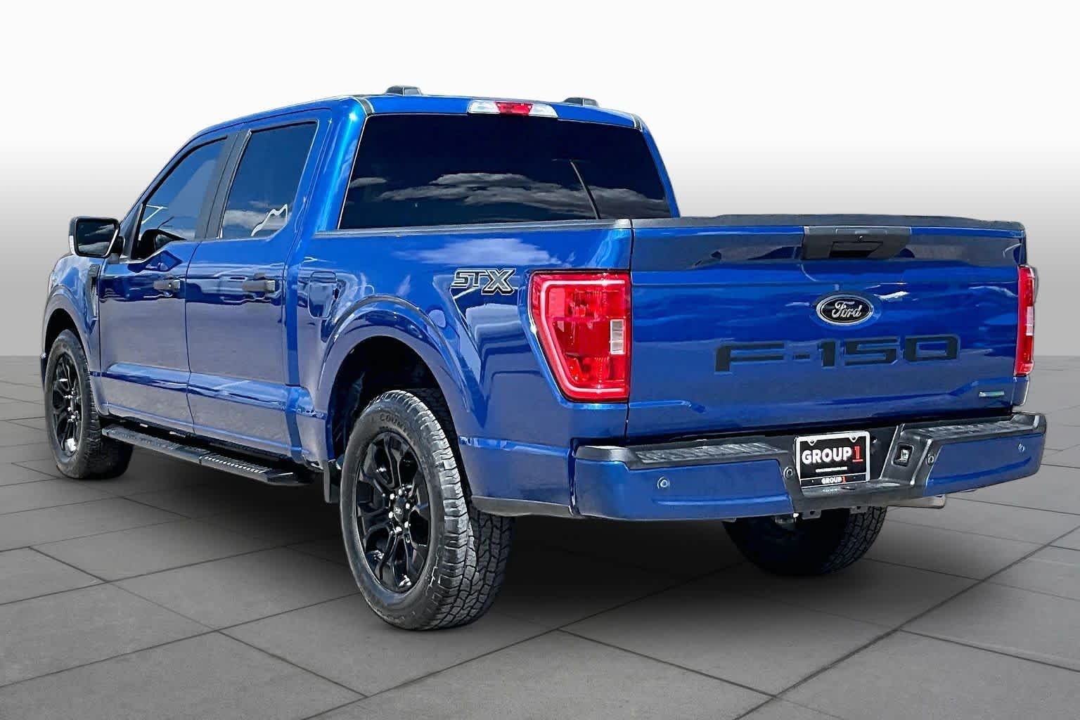 Used 2022 Atlas Blue Ford XL image 12