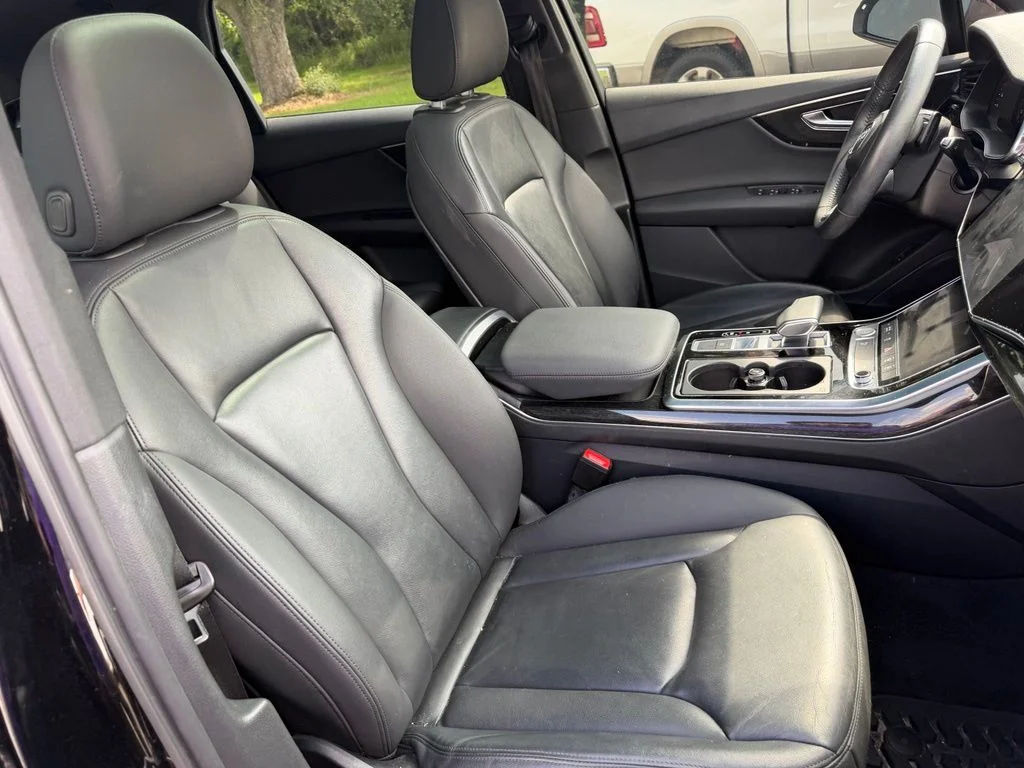 Used 2020 Black Audi 45 Premium image 14