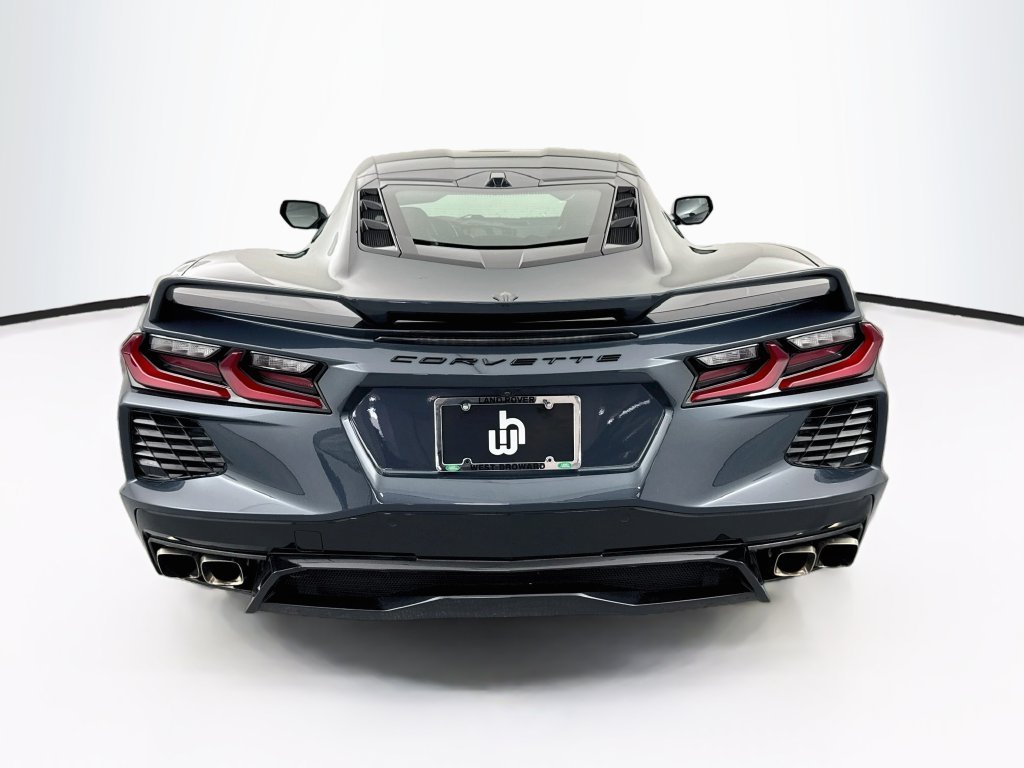 Used 2020 Gray Chevrolet Stingray image 6